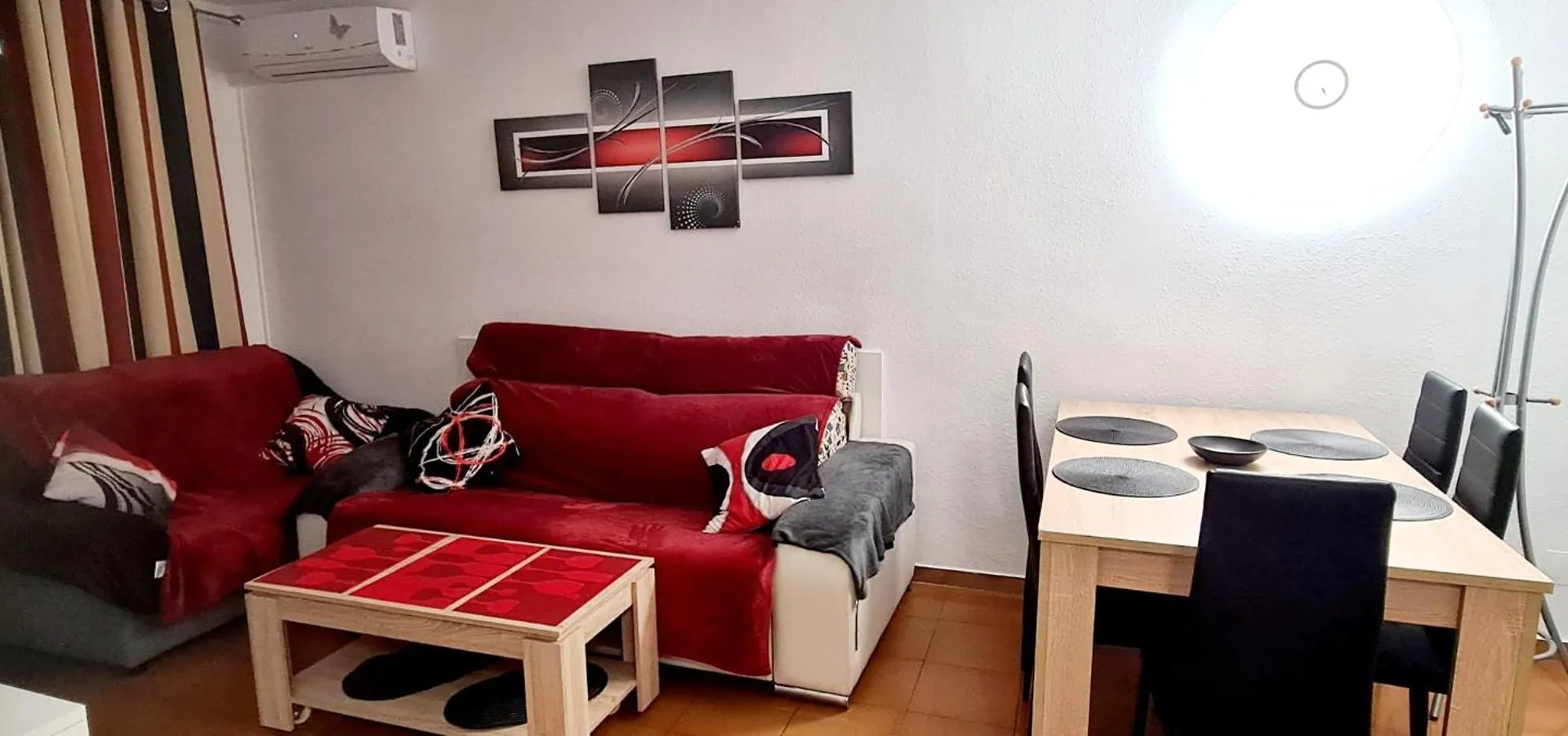 Uhc Marathon Apartments Salou Spanje
